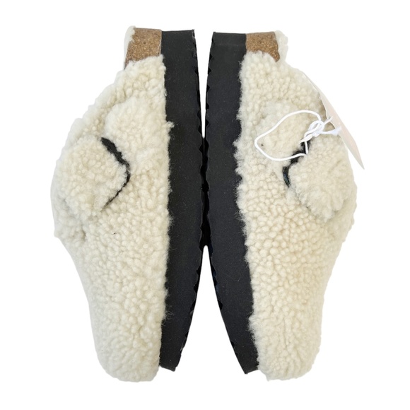 New Birkenstock x Papillo Boston Teddy Shearling Platform Clog in Eggshell - Picture 6 of 10